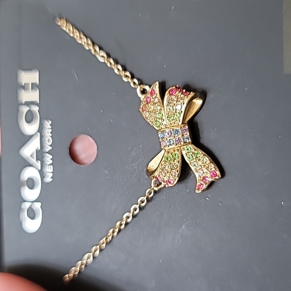 Coach Pave Bow necklace multicolored gold tone 16-22in New 🎀 - Picture 5 of 5